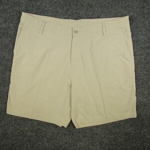 TASC Performance Shorts Mens 42 Khaki Chinos‎ Lightweight Bamboo Blend Outdoors